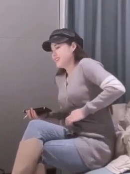 阿柒约花3000块约的21岁高端外围大家看看值不值