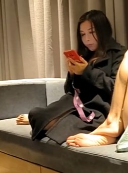 瘦子梦幻馆约人妻御姐中场休息